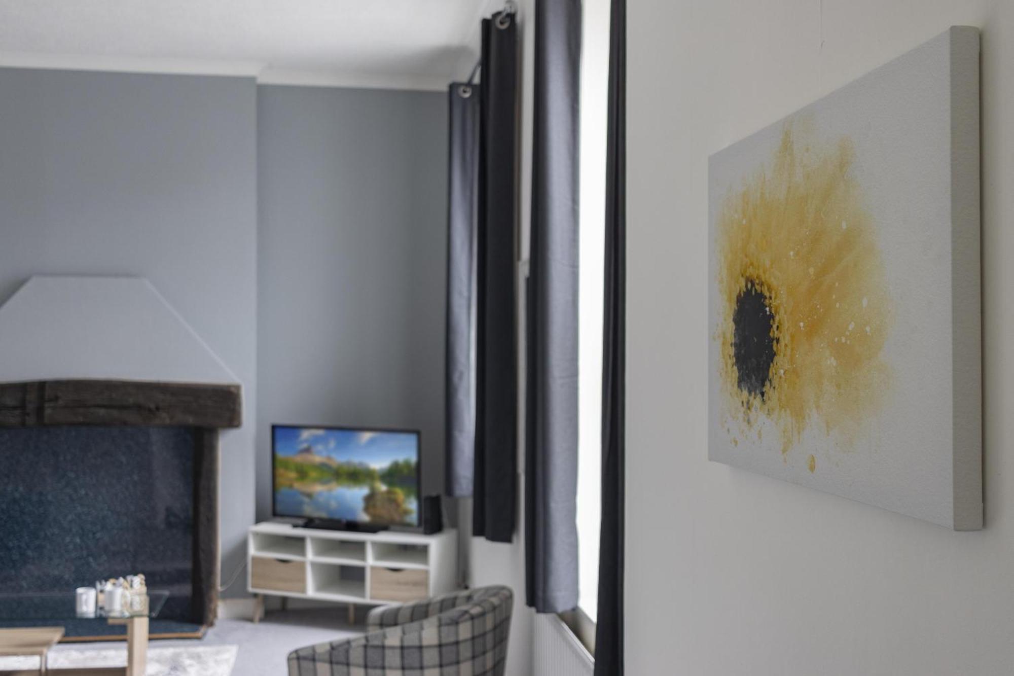 Alexandra - Large 3 Bed Perfect For Contractors, Free Parking, Fast Wifi And Great Value! Apartamento Plymouth Exterior foto